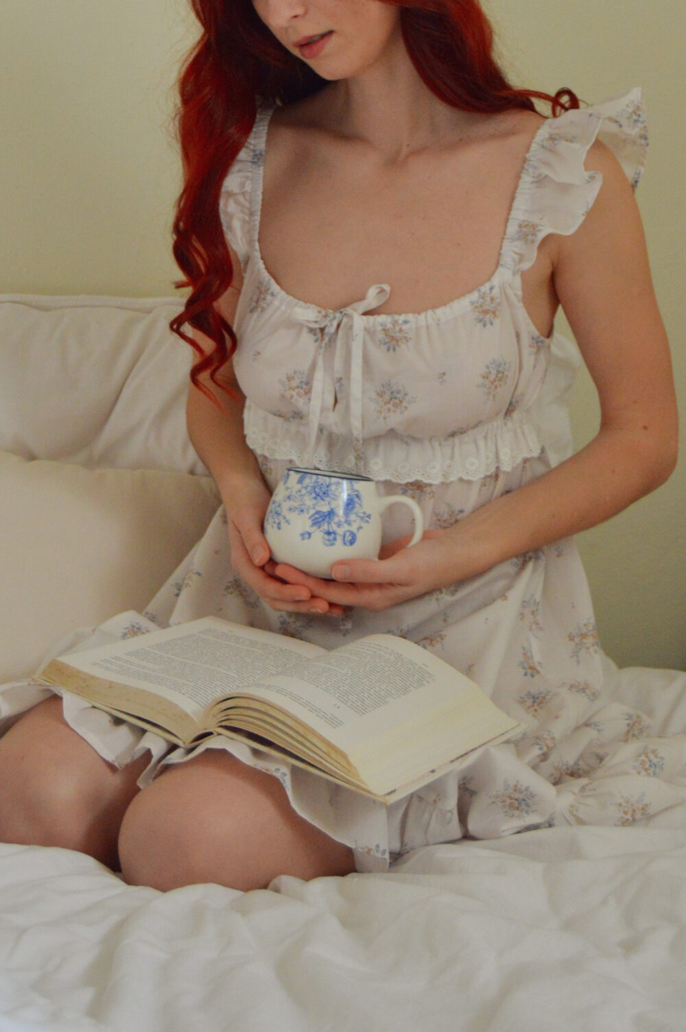 Luna Nightgown - Image 4