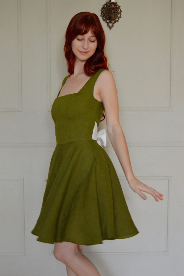Lily dress