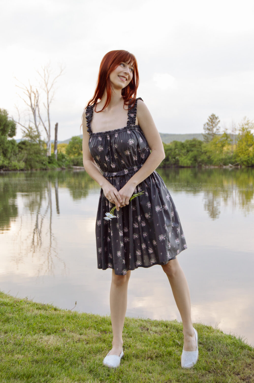 DSC_0077 Daisy dress in Anthracite Floral Fabric Size: L