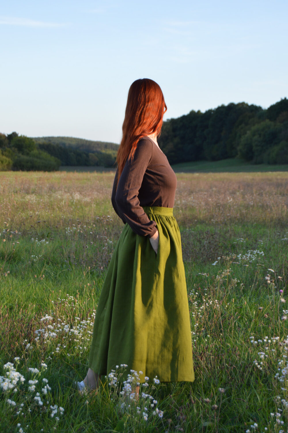 DSC_0021 Belle Skirt With Elastic Waistband In Moss Green Linen Size: M,XL