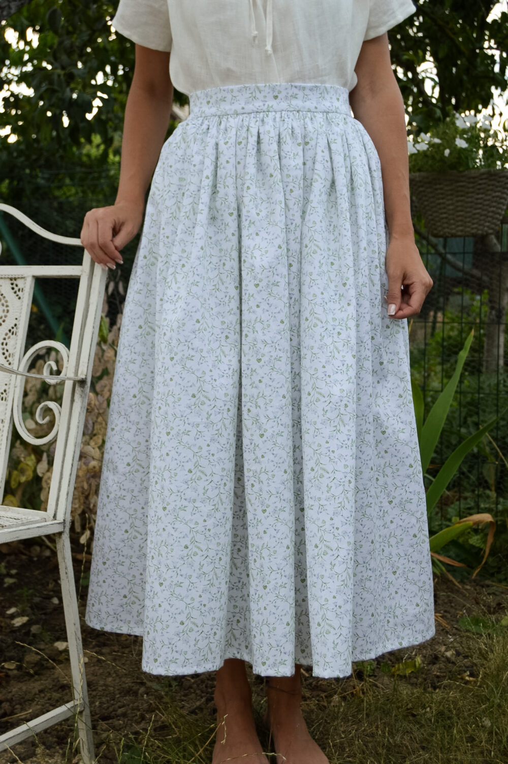 DSC_0034 Belle Skirt With Elastic Waistband in Bellflower Cotton