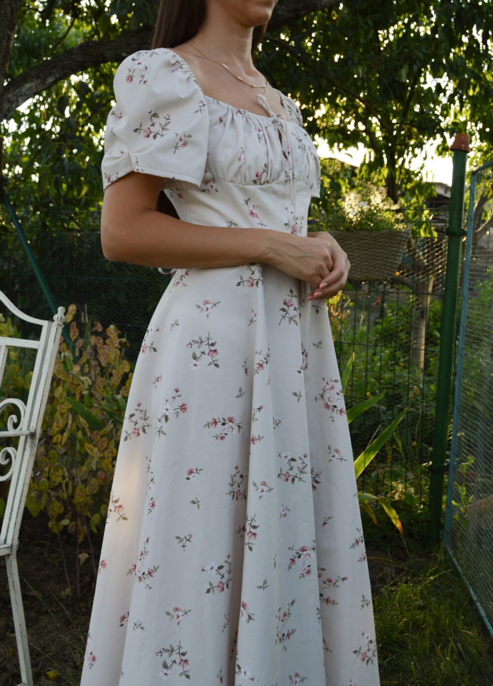 Francesca dress in Beige Flowers Cotton
