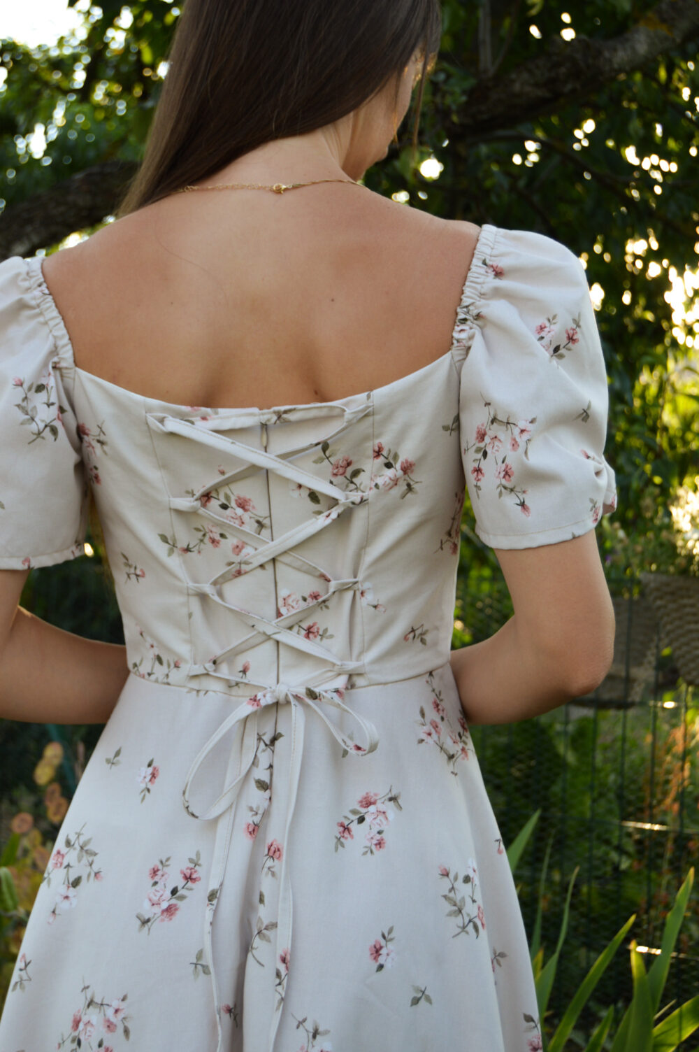 Francesca dress in Beige Flowers Cotton